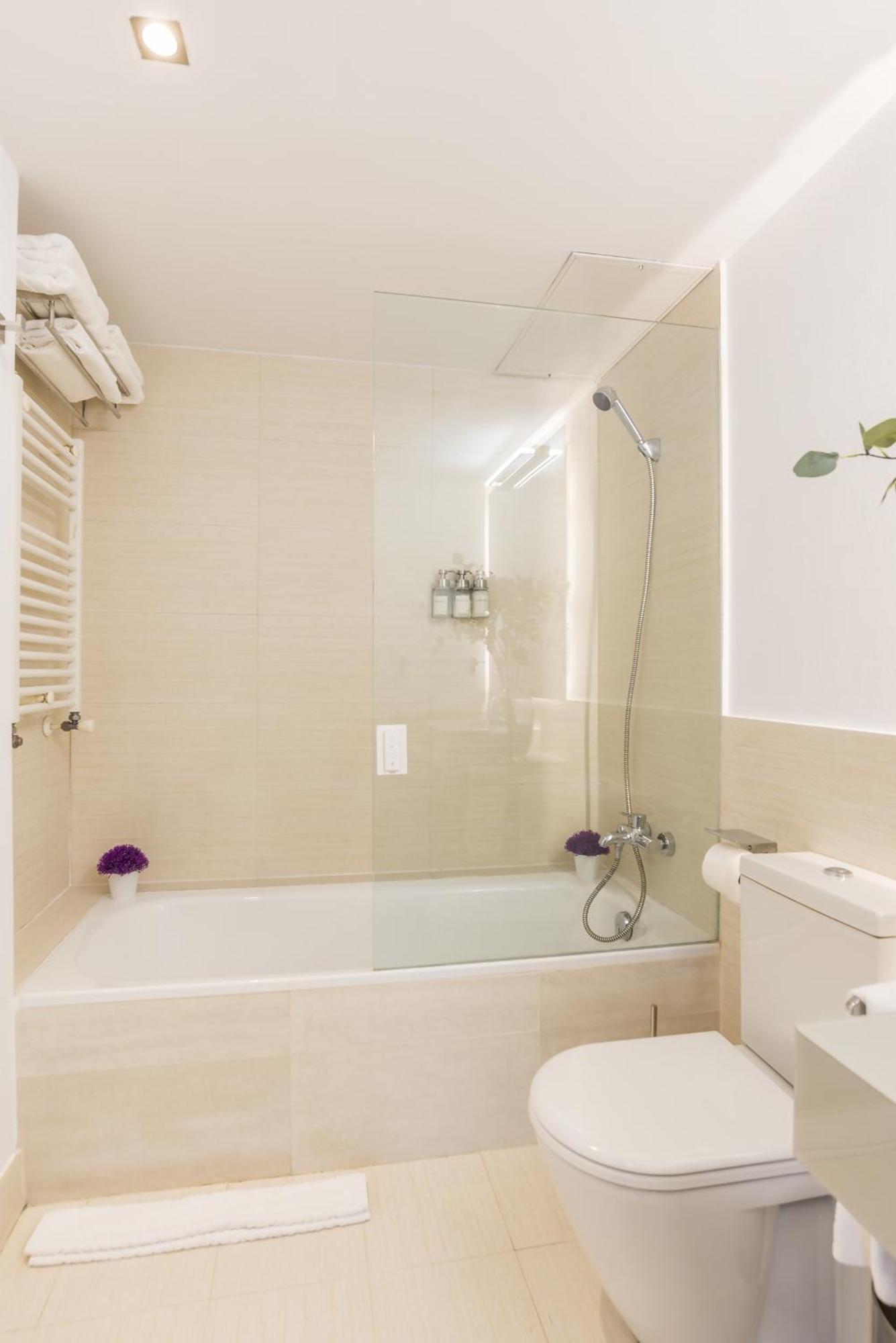 Sol By Skykey Apartment Madrid Ngoại thất bức ảnh